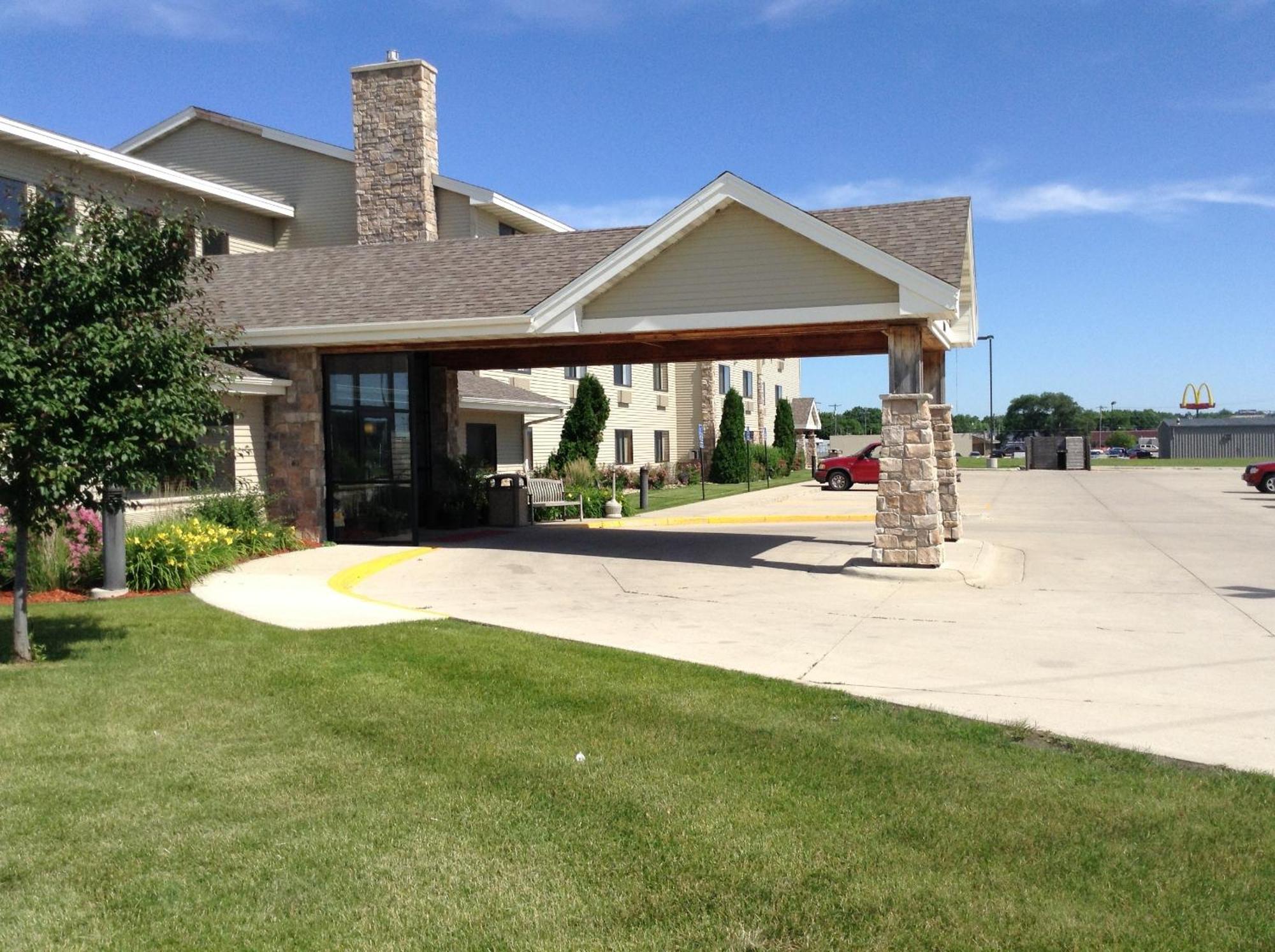 Americinn By Wyndham Fort Dodge Eksteriør bilde