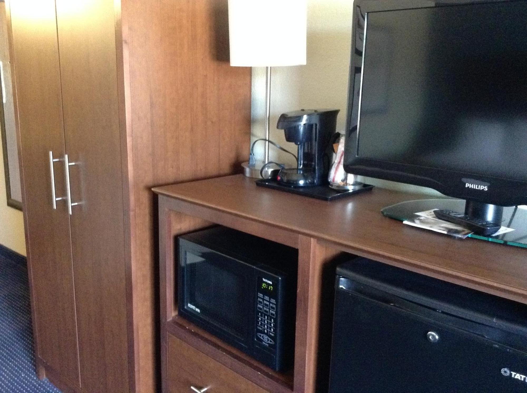 Americinn By Wyndham Fort Dodge Eksteriør bilde
